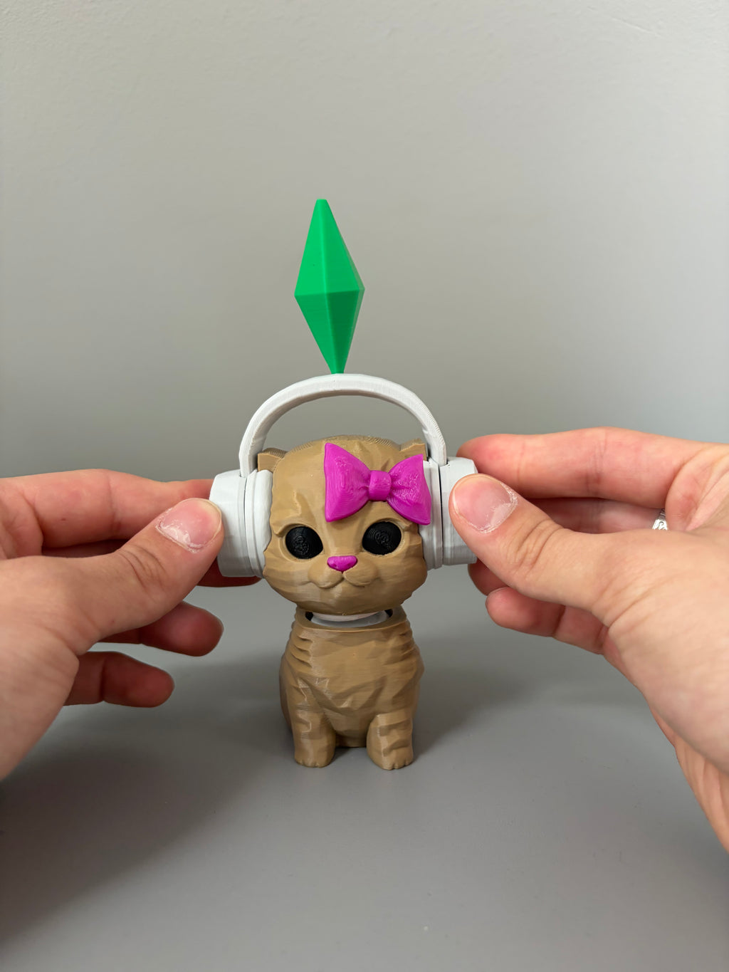 Sims Katytė - Reusable Car Air Freshener with Headphones